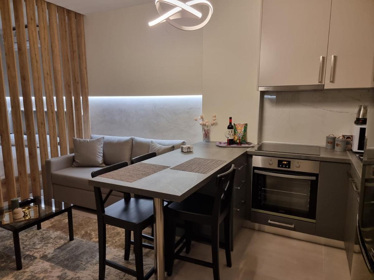 Iris City Center Premium Studio Thessaloníki Eksteriør bilde